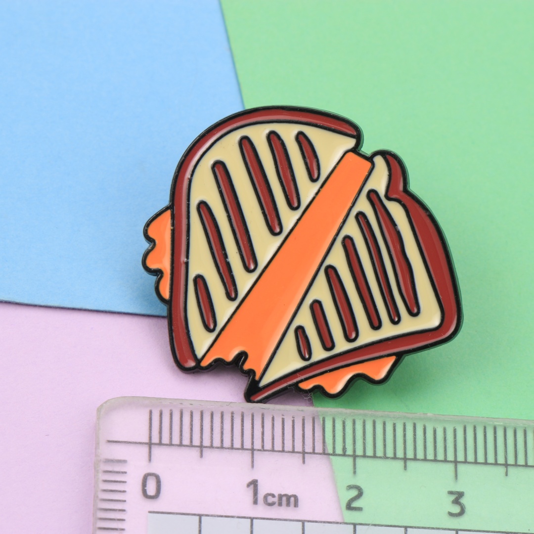 Cartoon Grilled Cheese Toast E - Zinc Food Snacks 评论和价格